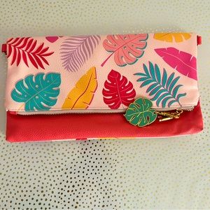 Studio DIY Monstera clutch